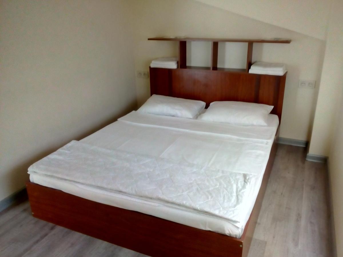 The Rooms Hostel Erivan Dış mekan fotoğraf
